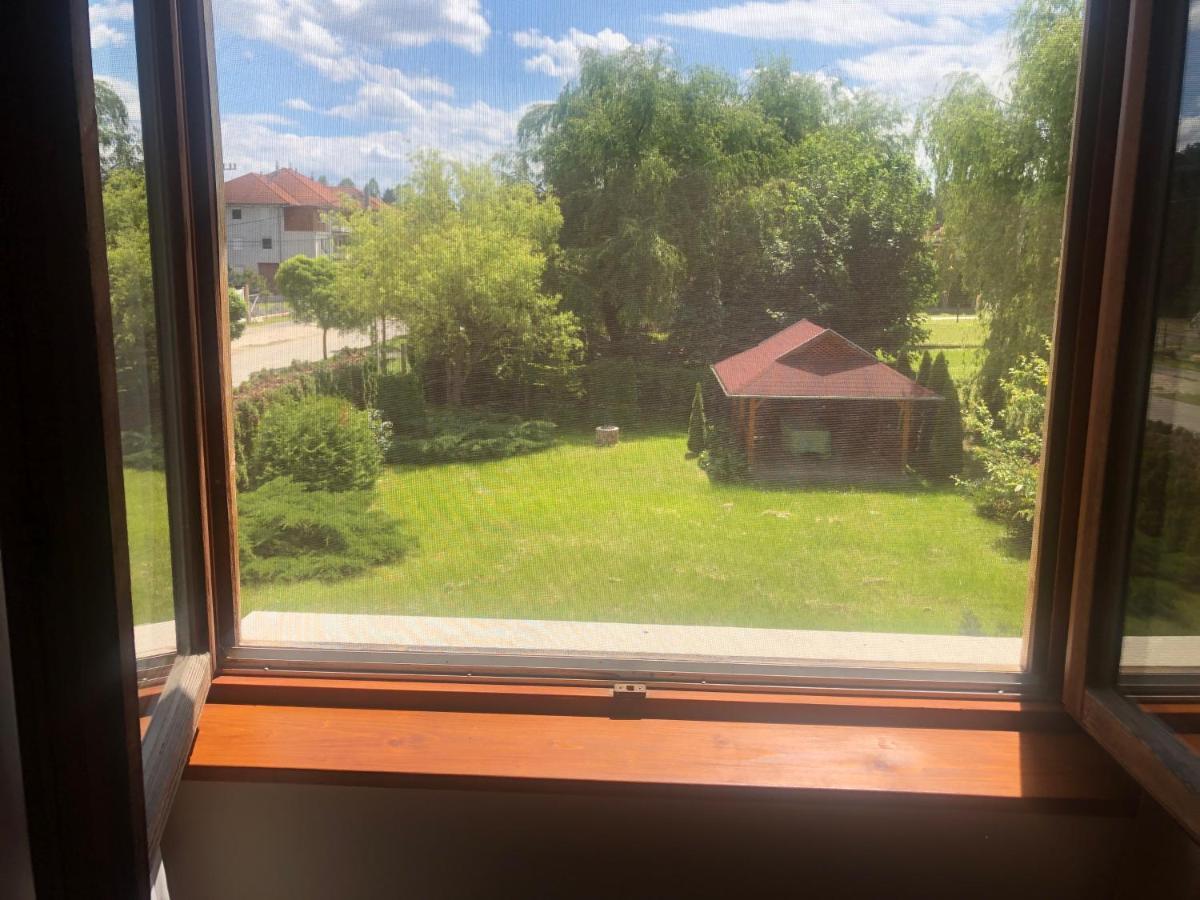 Zalakarosi Egerfa Nyaralohaz Foeldszinti Es Emeleti Apartman Buitenkant foto